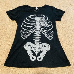 Skeleton tee